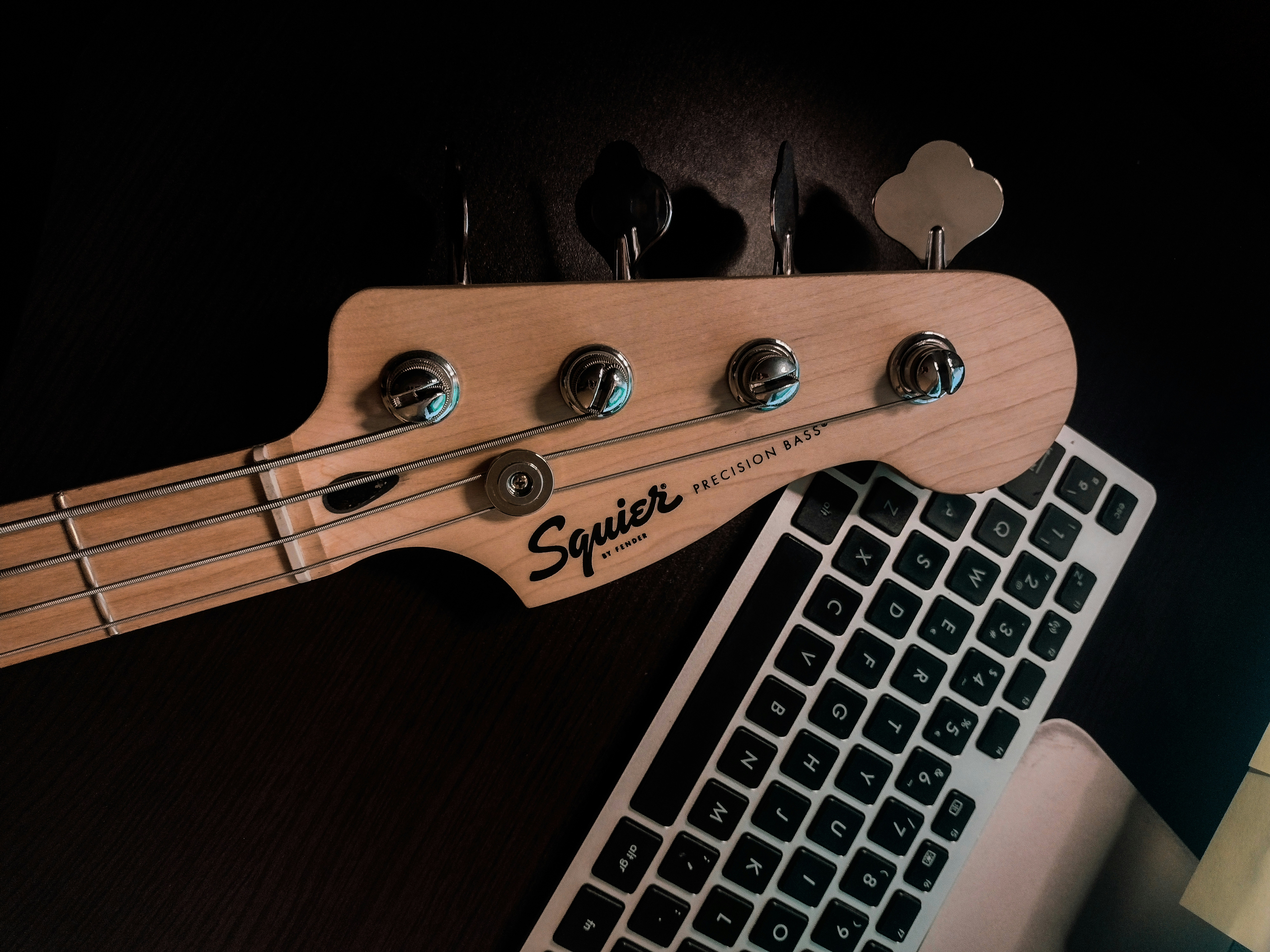 Squier Guitar Masterpieces